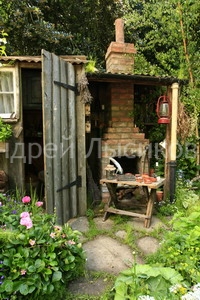 -2009 Courtyard. The Fenland Alchemist Garden (11).jpg