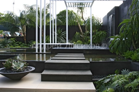 -2009 Show. The Canary Island Spa Garden (2).jpg